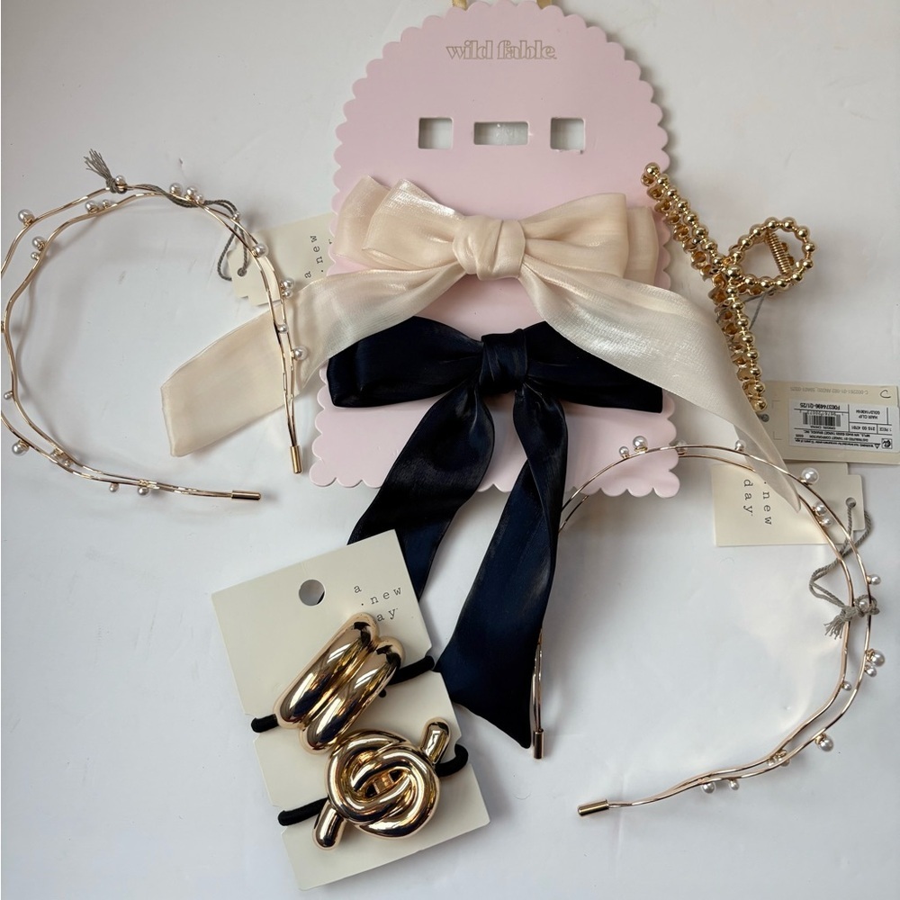 Bundle of 5 NWT Target Hair Accessories